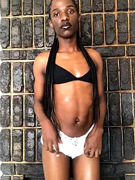  – webcam model profile photo Image 5