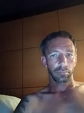 Humsafa-13 – webcam model profile photo Image 7