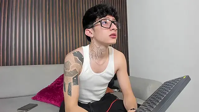 thedickandass – webcam model profile photo Image 2