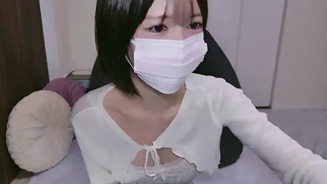 Nonchan_ – webcam model profile photo Image 16