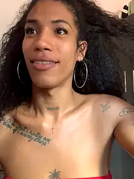 AmyOfficee – webcam model profile photo Image 4