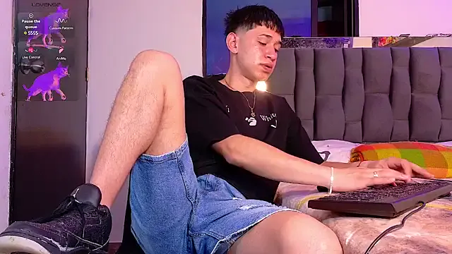 Twink_daren Image 6