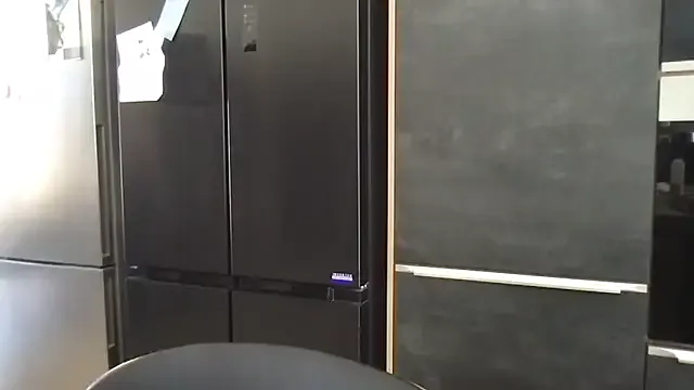 MariiD – webcam model profile photo Image 12