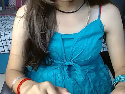 HotBella- – webcam model profile photo Image 2