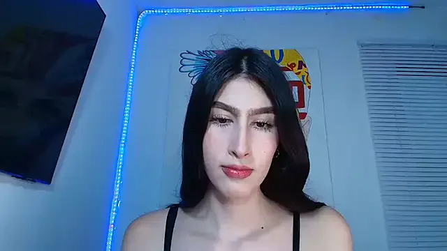  – webcam model profile photo Image 19