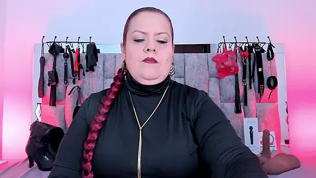 HedyVanwey – webcam model profile photo Image 10