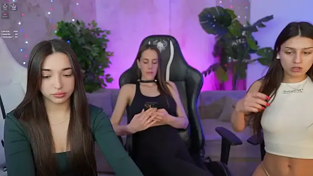 Vanessa_Starlight's Thumb Image