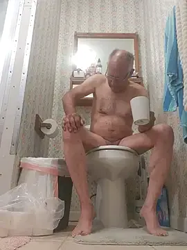  – webcam model profile photo Image 7