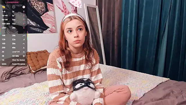 Nonchan_ – webcam model profile photo Image 17