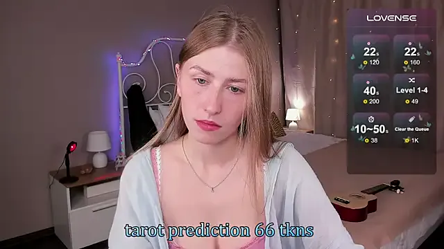 Megu_Melon – webcam model profile photo Image 6