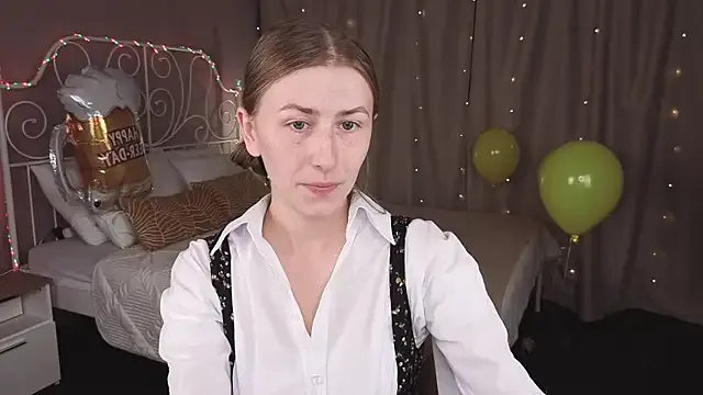 Megu_Melon – webcam model profile photo Image 9