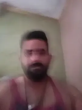 roouse – webcam model profile photo Image 11