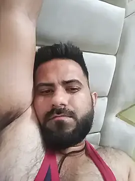 roouse – webcam model profile photo Image 7