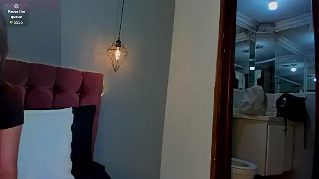 841_yayoi – webcam model profile photo Image 18