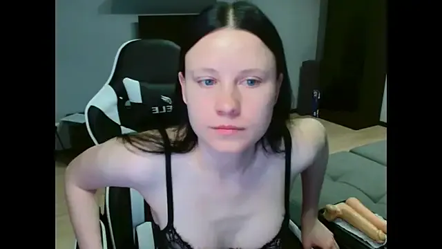 VikiKelt – webcam model profile photo