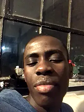 SheenaBrooke – webcam model profile photo Image 6