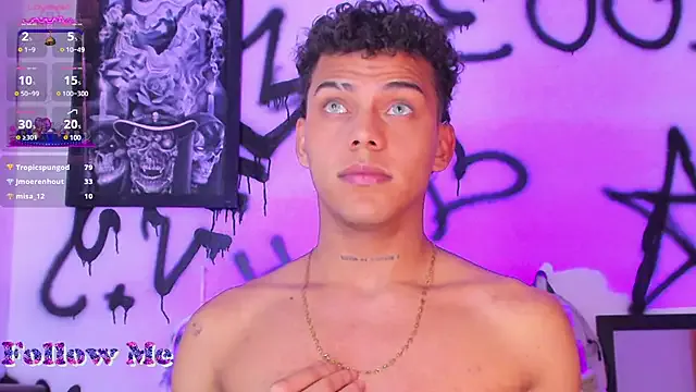 roouse – webcam model profile photo Image 12