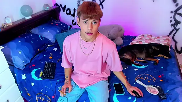 roouse – webcam model profile photo Image 19