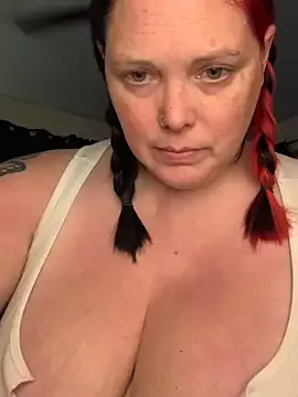 seraphine23 – webcam model profile photo Image 10