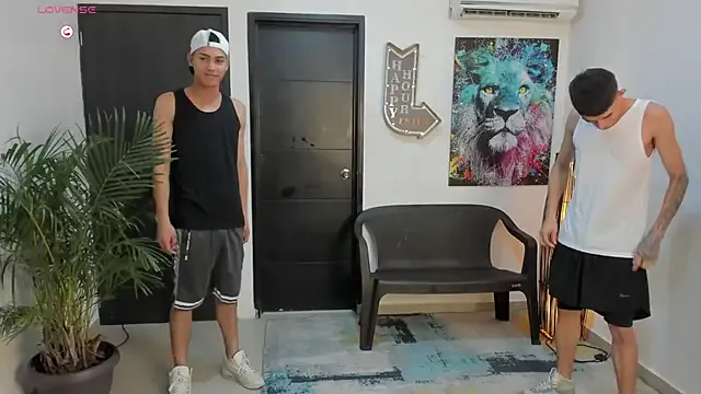 Nonchan_ – webcam model profile photo Image 5