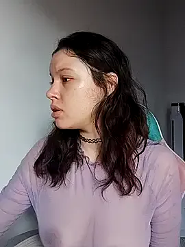  – webcam model profile photo Image 7