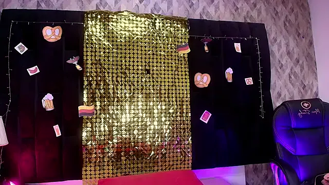 SheenaBrooke – webcam model profile photo Image 16