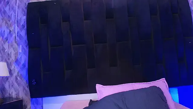 SheenaBrooke – webcam model profile photo Image 19