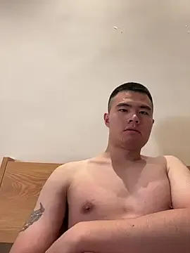 GouGou-111 – webcam model profile photo Image 4