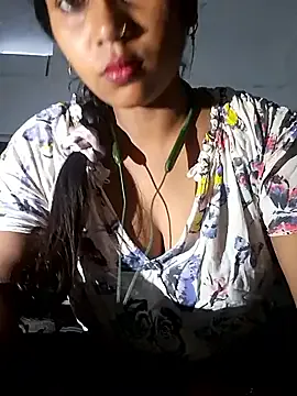 Rinamay_ – webcam model profile photo Image 14