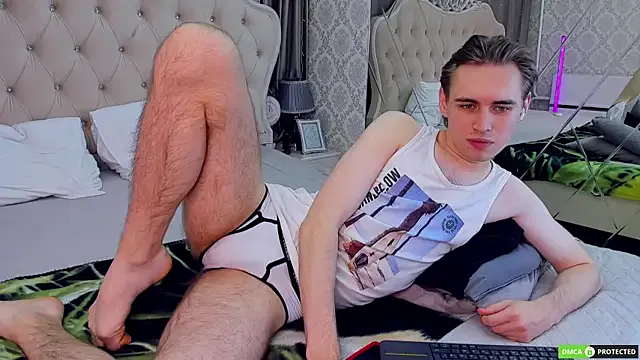 STxuguanhan – webcam model profile photo Image 18