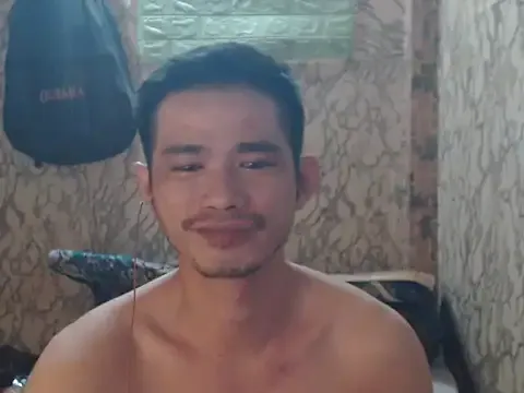 PumaShyXD – webcam model profile photo Image 11