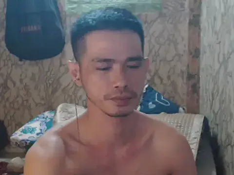 PumaShyXD – webcam model profile photo Image 17