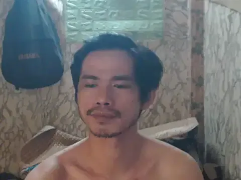 PumaShyXD – webcam model profile photo Image 8