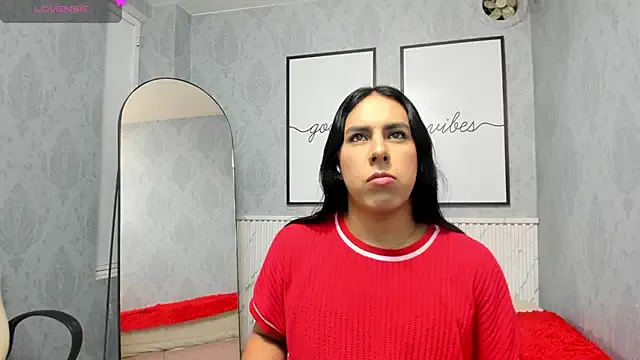 tsvivianaxxxxx – webcam model profile photo Image 2