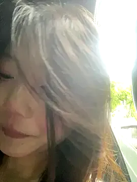 winter11 – webcam model profile photo Image 10