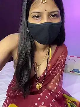 SophieVJ – webcam model profile photo Image 6