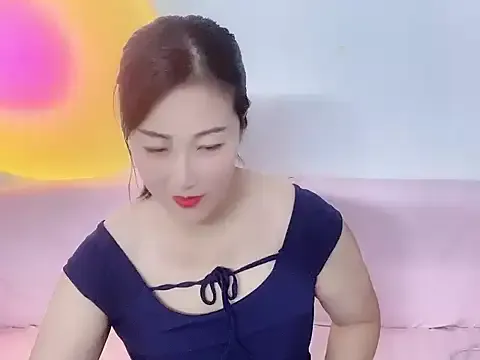 Xue668899 – webcam model profile photo