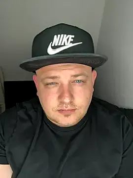 JerkDaddy72 – webcam model profile photo Image 3