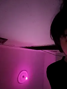 Queen_Daisy – webcam model profile photo Image 2