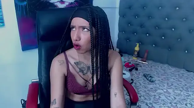 XxxReinaSexyBodyxxX777 – webcam model profile photo