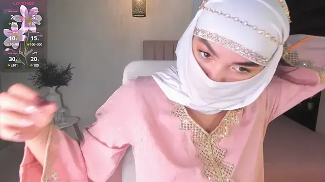  – webcam model profile photo Image 2