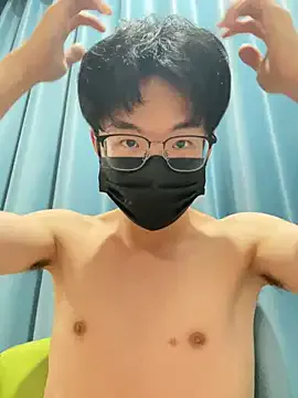 Benson18y – webcam model profile photo Image 3