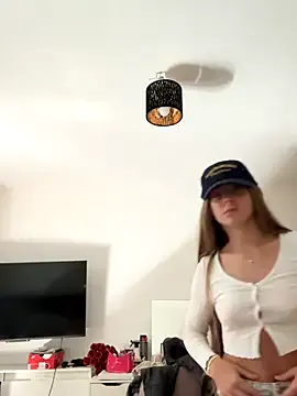 Hotnightsexxx – webcam model profile photo Image 14