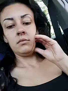  – webcam model profile photo Image 4