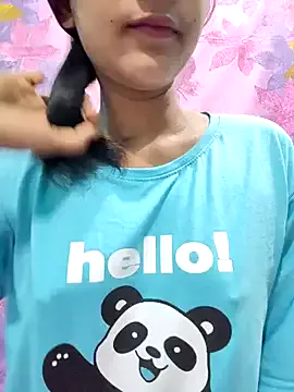 roouse – webcam model profile photo Image 7