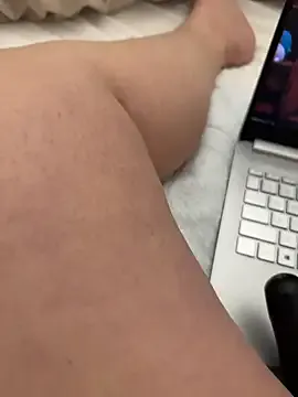 oxo_yuna_oxo – webcam model profile photo Image 10