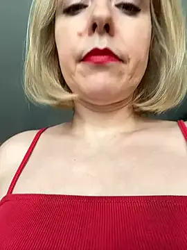  – webcam model profile photo Image 13