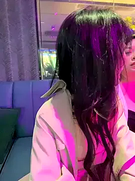 yourkeer – webcam model profile photo Image 4