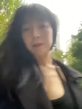 yourkeer – webcam model profile photo Image 9