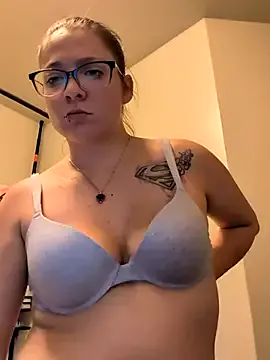 Lola_Hale – webcam model profile photo Image 16